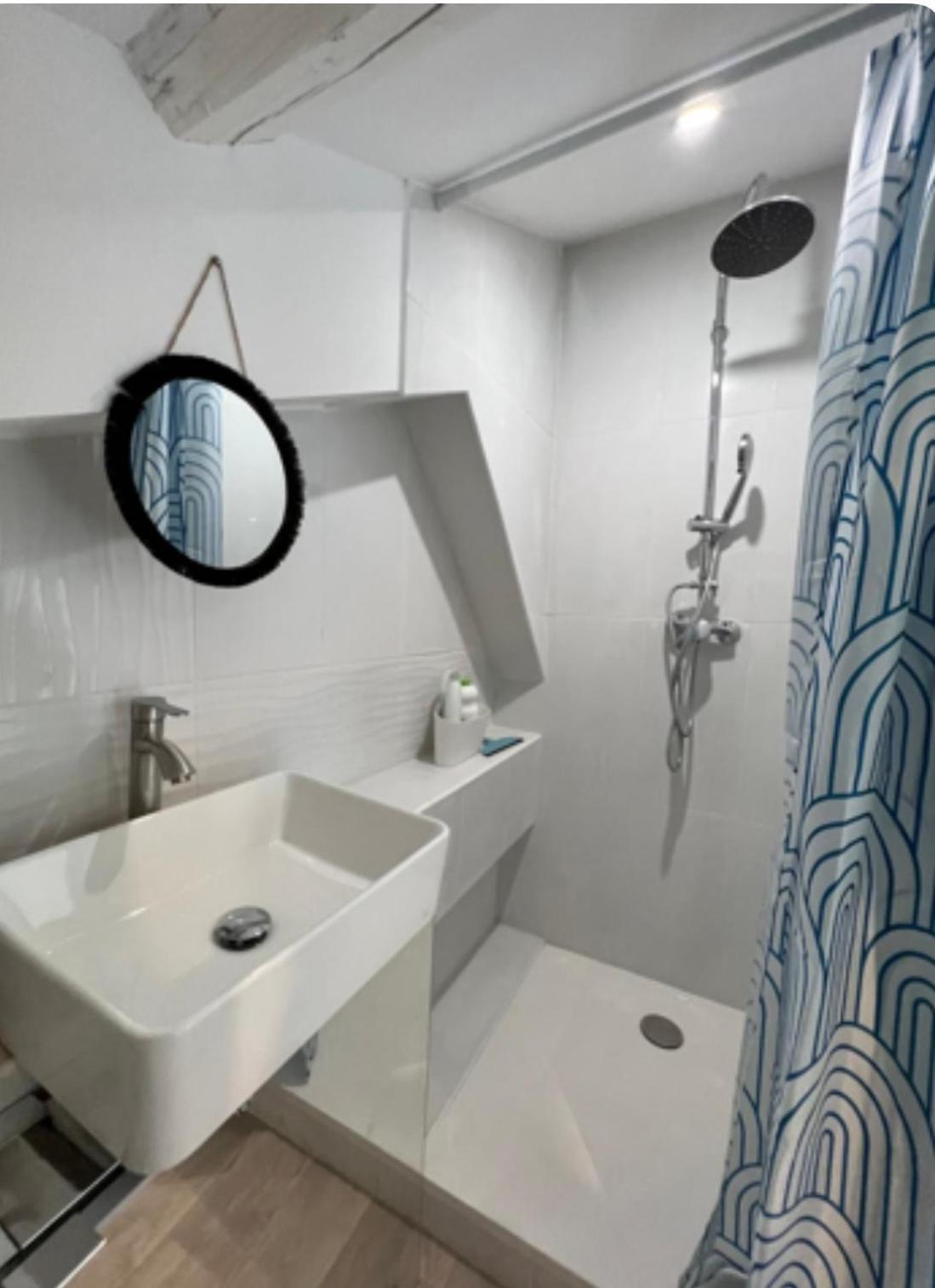 Duplex A 2 Pas De La Vielle Ville D Авиньон Экстерьер фото